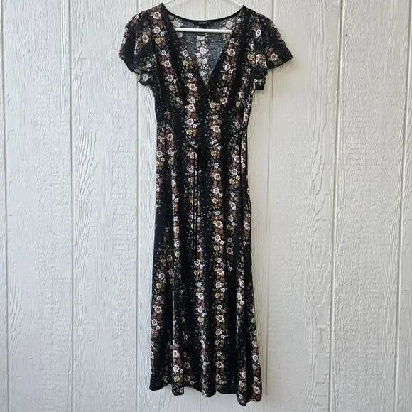 black dress midi casual Elegant Janelle Midi Dress in Black - Perfect for Any Occasion